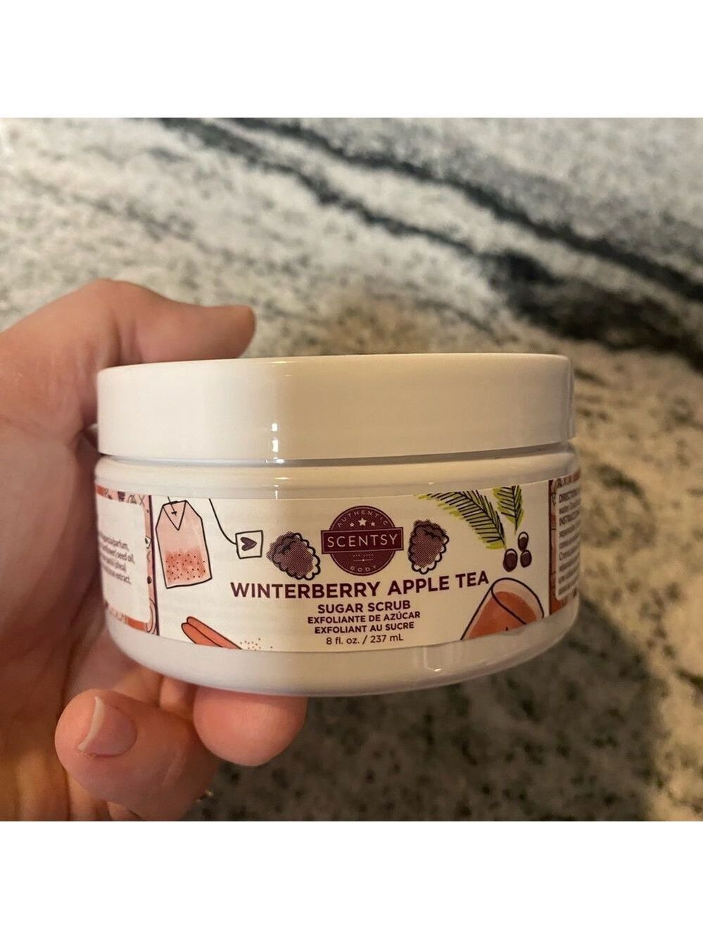 New Scentsy winterberry apple tea sugar scrub